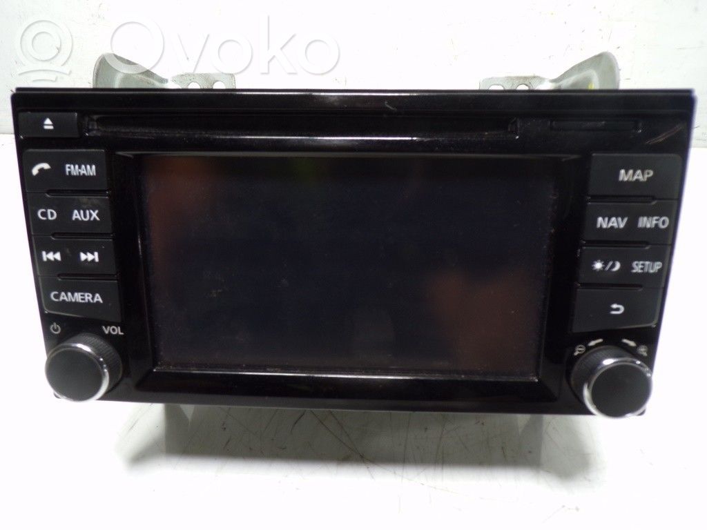 Panel / Radioodtwarzacz CD/DVD/GPS   25915BX80B,25915BX82B,7612033033