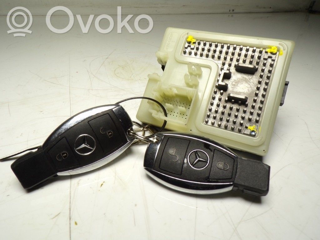 Mercedes-Benz GLC X253 C253 Contact aprindere