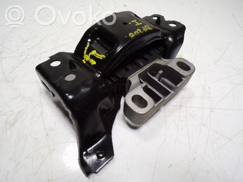 Engine mount bracket   2Q0199555AB,2Q0199555AB