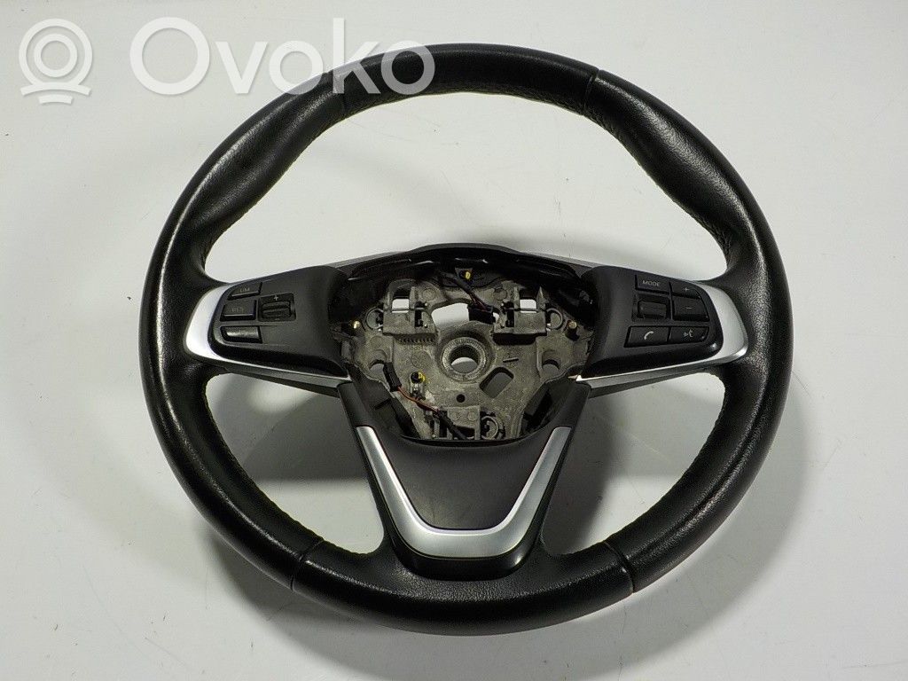 BMW 2 F45 Volant 