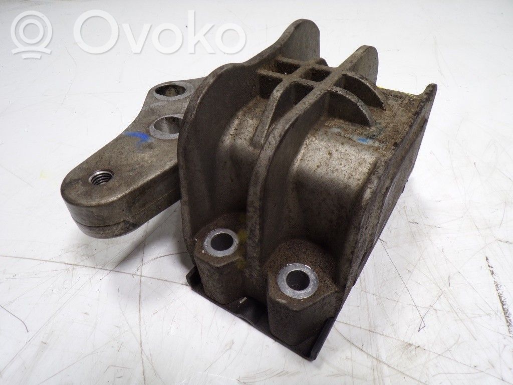 Engine mount bracket   1840043,BK217M124BA