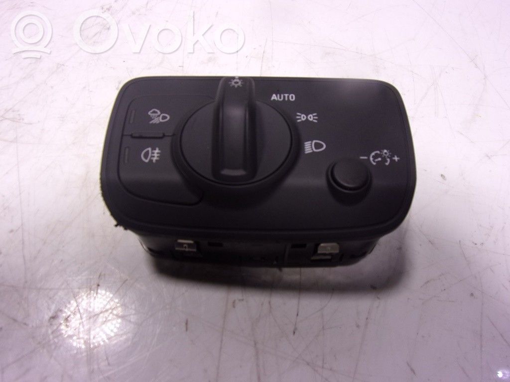 Audi Q2 - Panel lighting control switch 