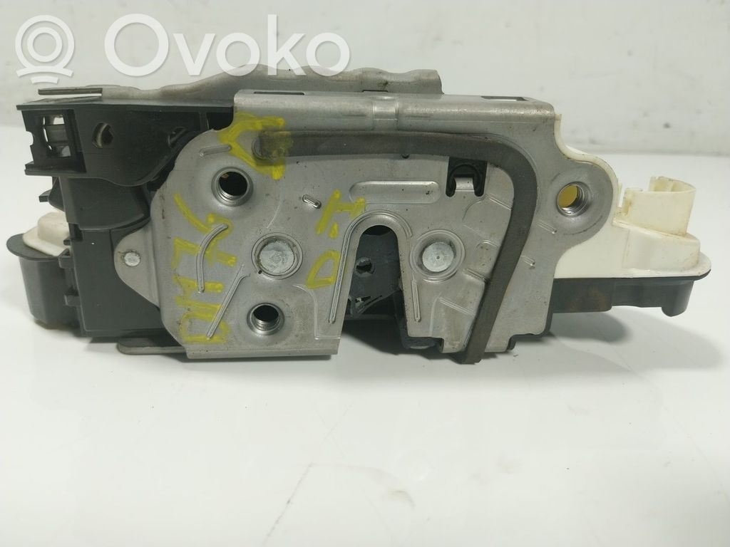 Cerradura de puerta delantera   5K1837015J