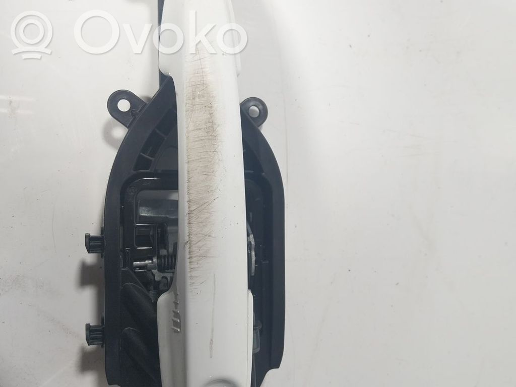 Ford Focus Klamka zewnętrzna drzwi przednich 