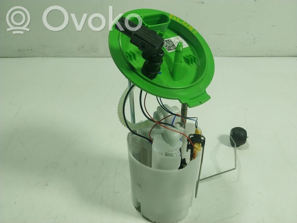 Pompe à carburant   5Q0919087T,5Q0919051