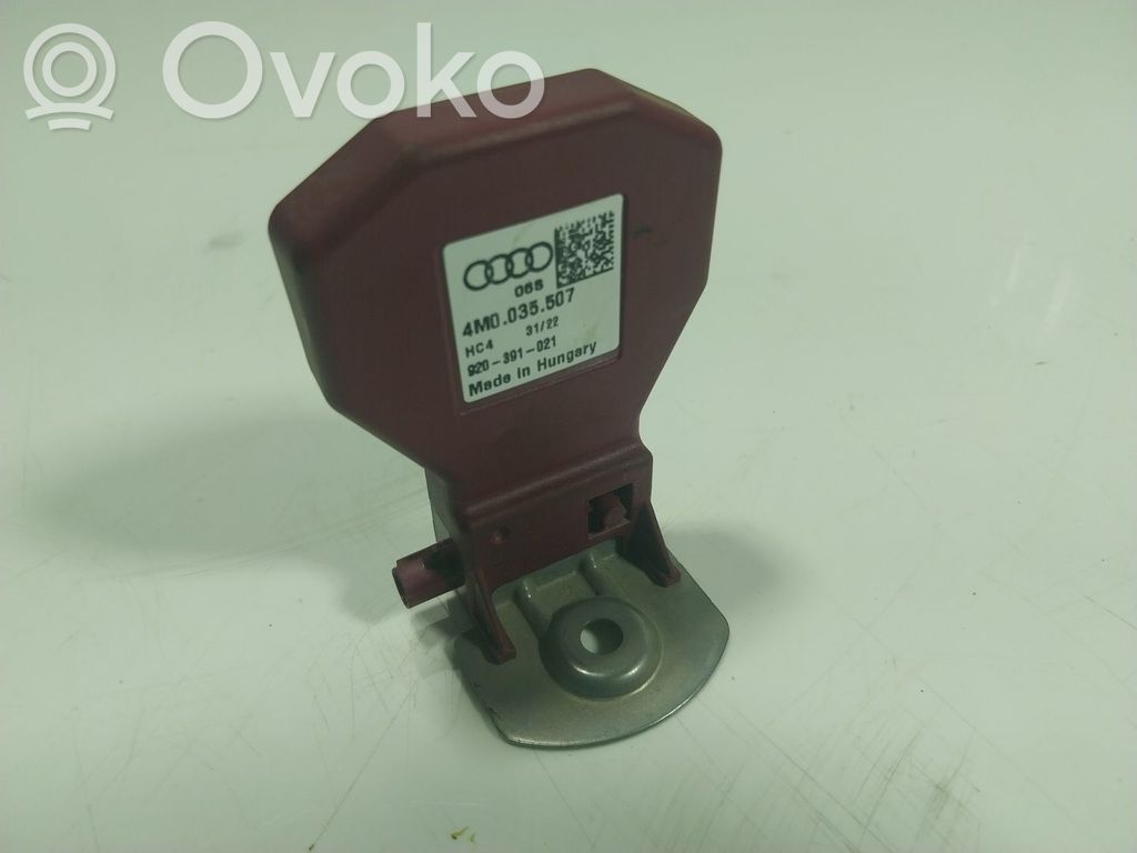 Muut ohjainlaitteet/moduulit   4M0035507,4M0035507