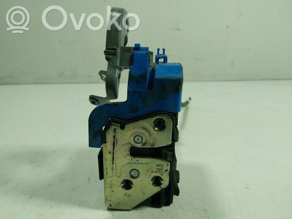 Takaoven lukko   81410A2000,81410A2000