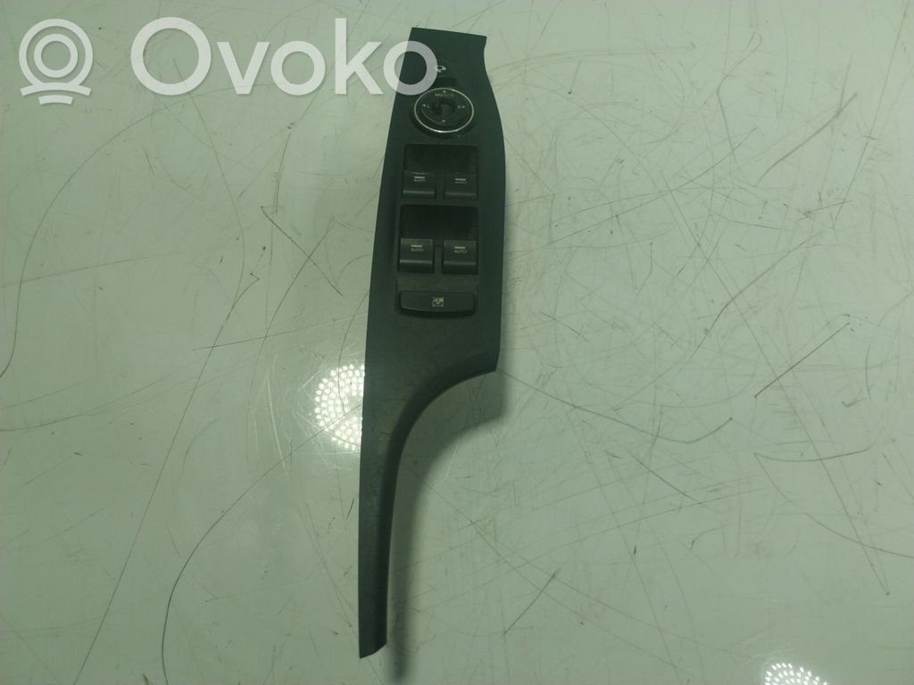 Przyciski szyb   935703Z000,935703Z000