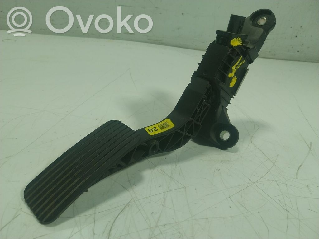 KIA Stonic Senzor accelerație