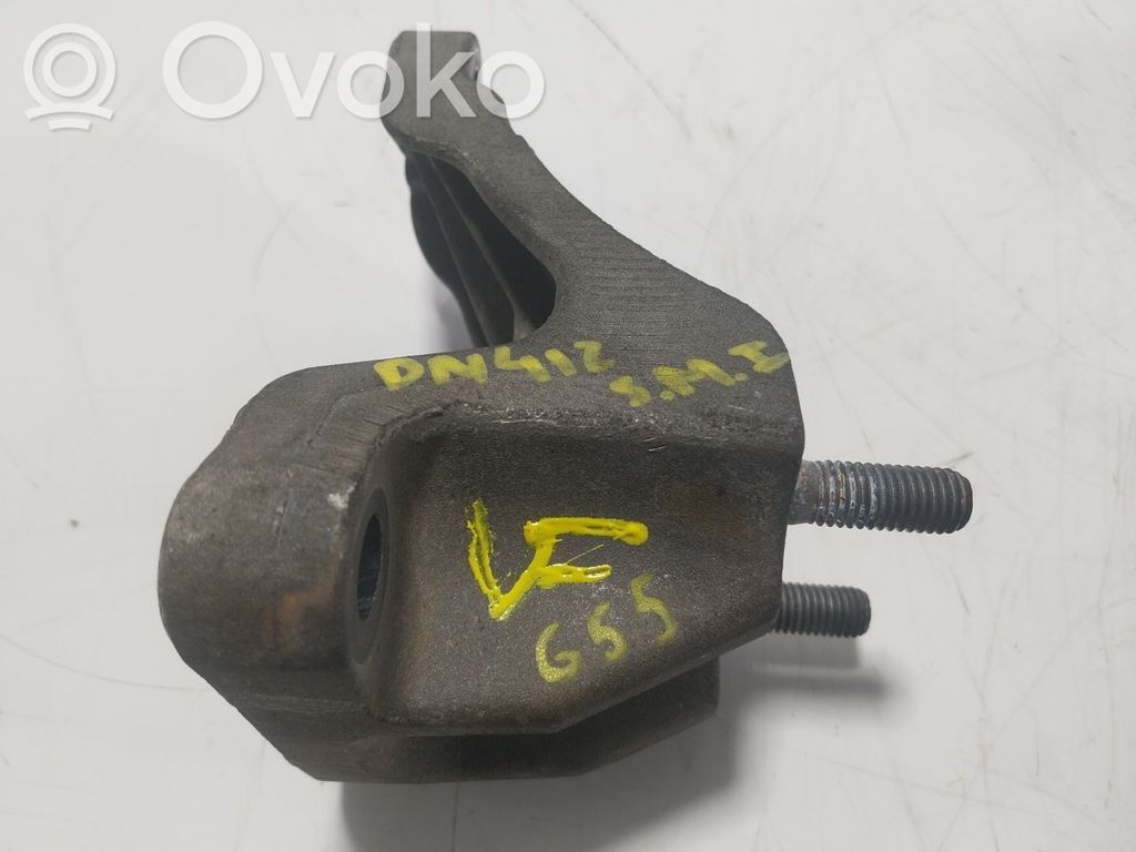 Ford Tourneo Engine mount bracket 