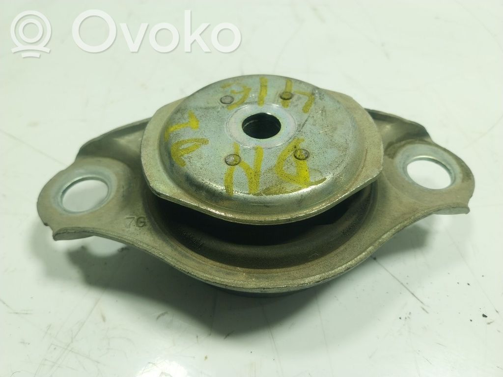 Fiat 500X Engine mount bracket 