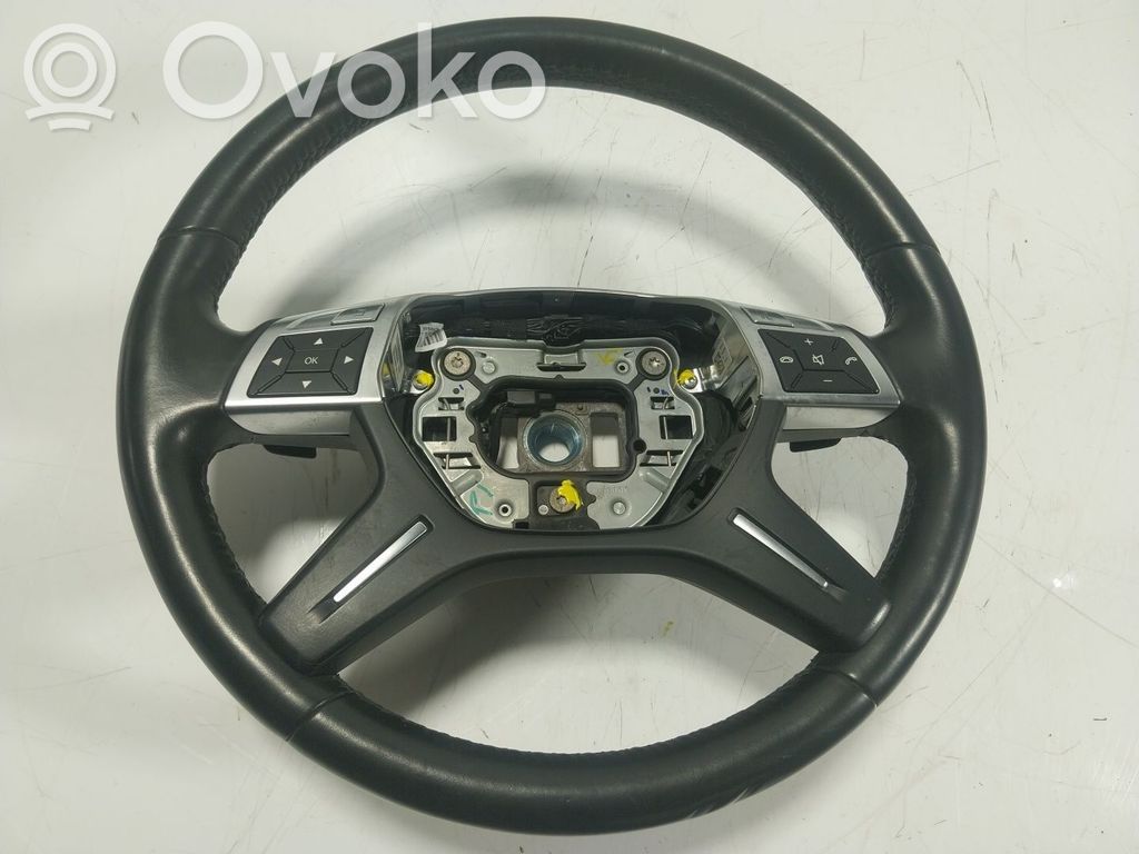 Ohjauspyörä   A1664600103,A1664600X03,A16646001039E38