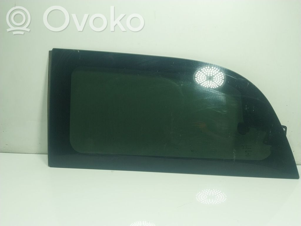 Chrysler Grand Voyager V Vitre de fenêtre porte arrière