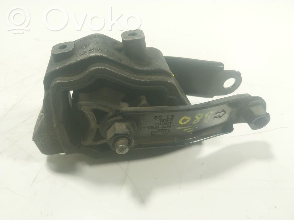 Engine mount bracket   31277312,6G926P082LB