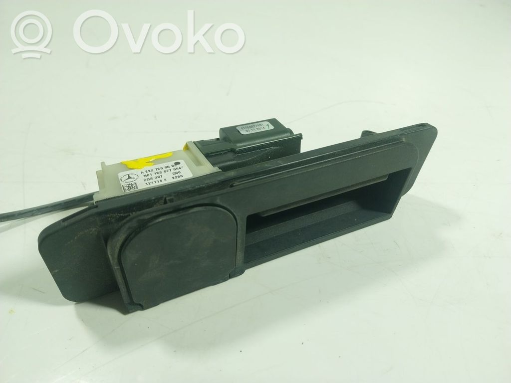 Manecilla externa puerta trasera   A2227500593