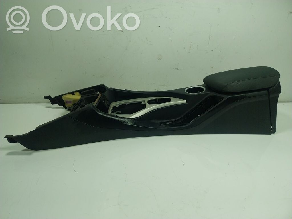 Armrest   51162993643,51169285157