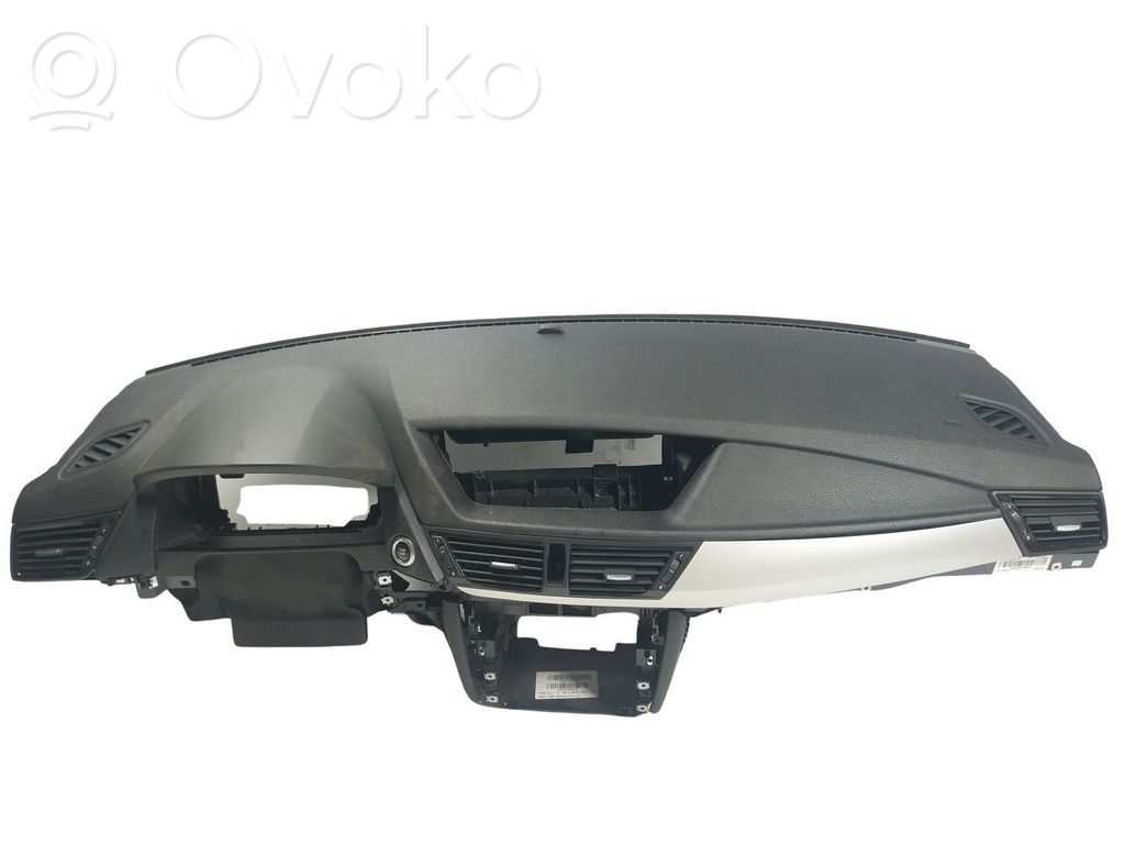 BMW X1 E84 Panelė 