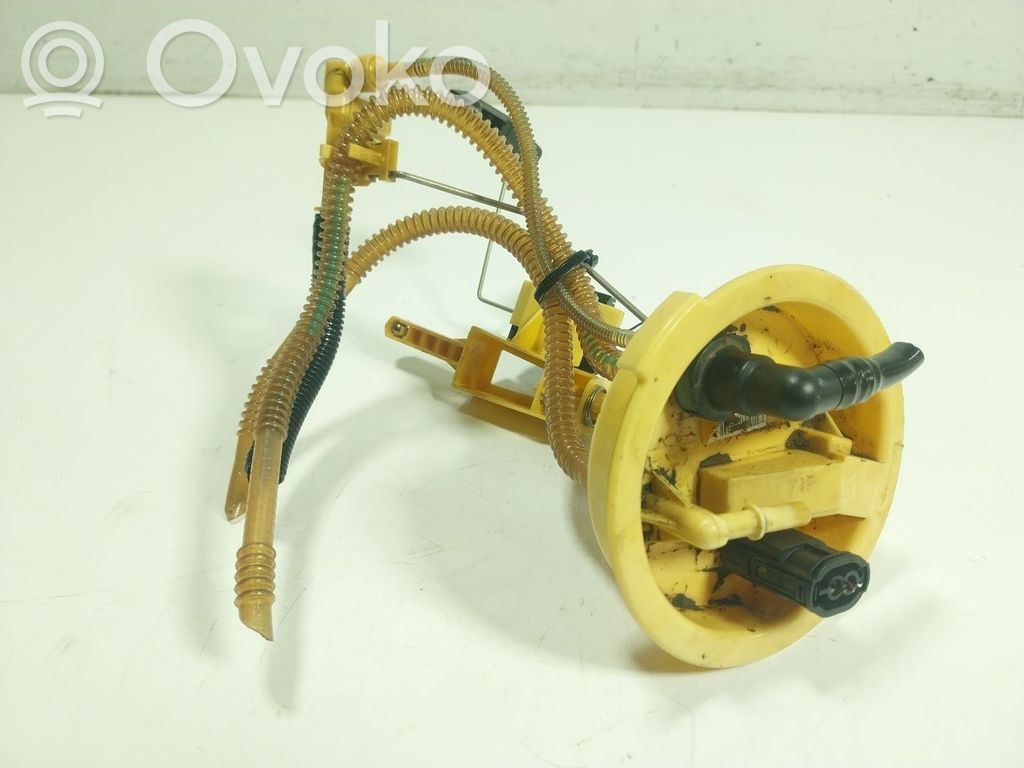 Pompe à carburant   16117190947