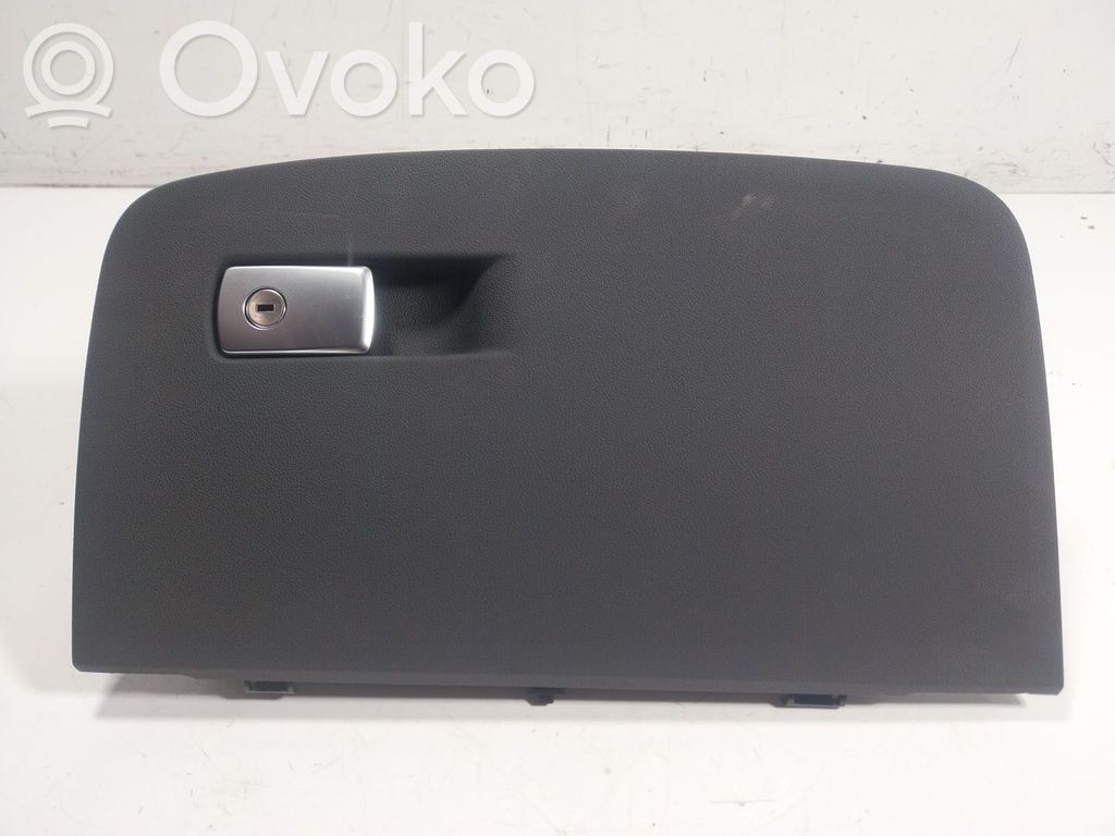 BMW 5 G30 G31 G38 Schowek deski rozdzielczej 