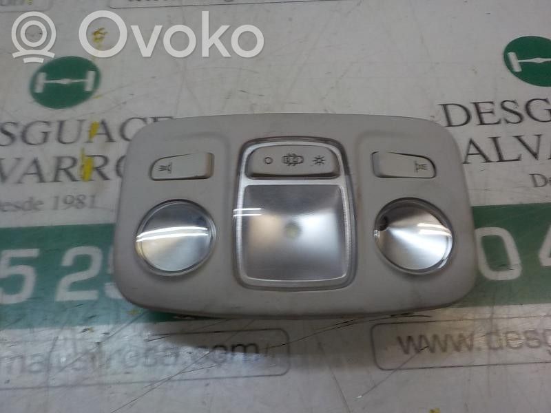 Citroen C4 II Picasso Rivestimento della console di illuminazione installata sul rivestimento del tetto