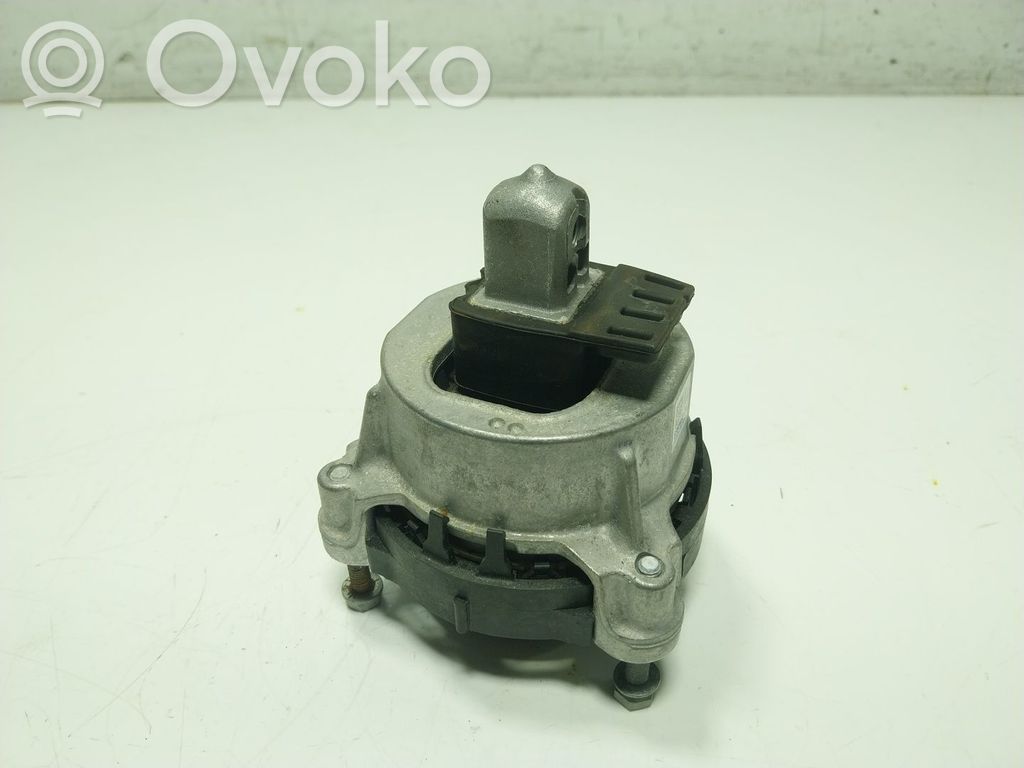 BMW 5 G30 G31 G38 Moottorin kiinnikekorvake 