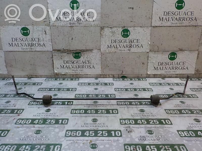 Barra estabilizadora trasera   33556764423