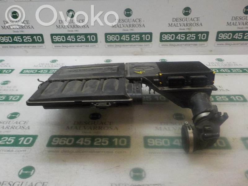 Mazda 2 Variklio valdymo blokas 