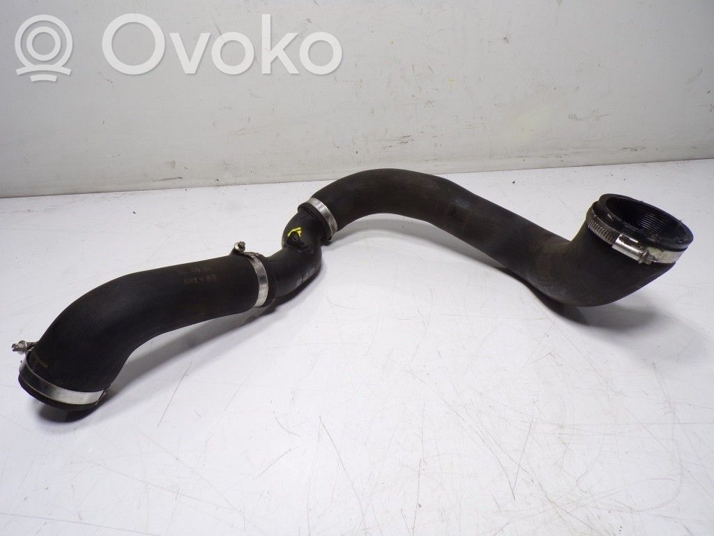 Ford Kuga II Manguera/tubo del intercooler 