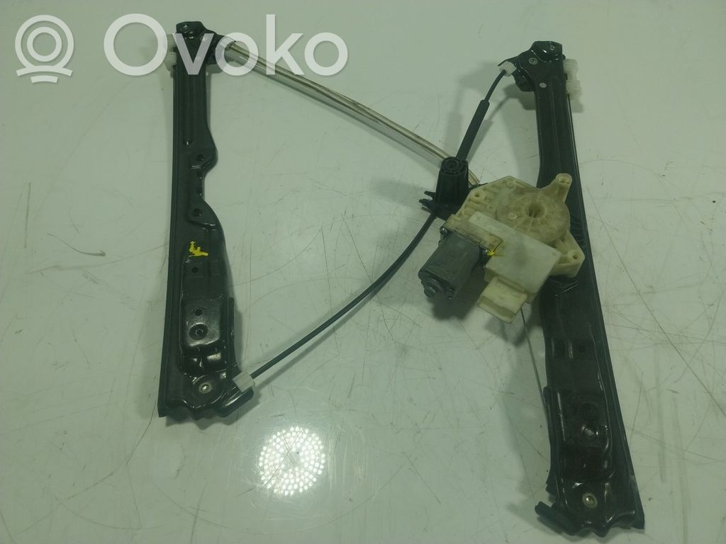 Peugeot 308 Macara geam față manuală 