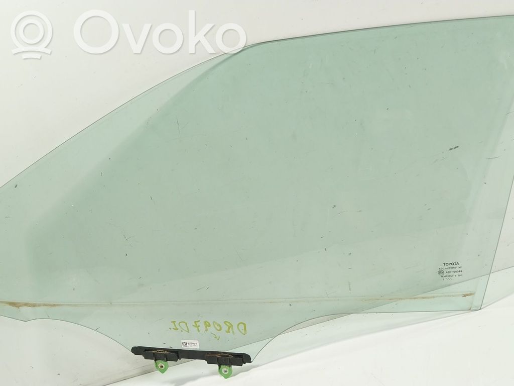 Toyota Aygo AB40 Luna de la puerta delantera cuatro puertas 
