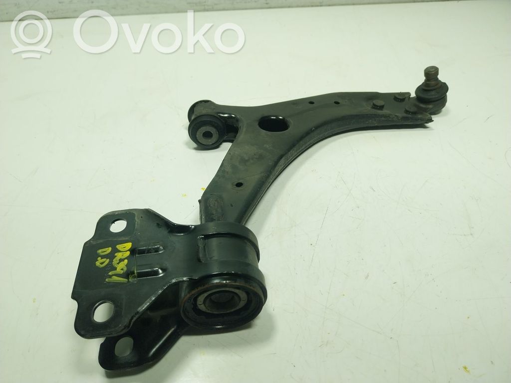 Ford Focus Braccio di controllo sospensione anteriore 