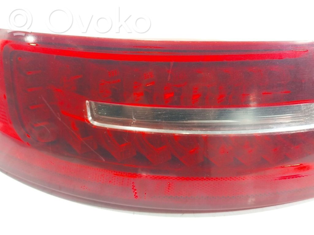 Audi A6 S6 C6 4F Lampă spate în caroserie 