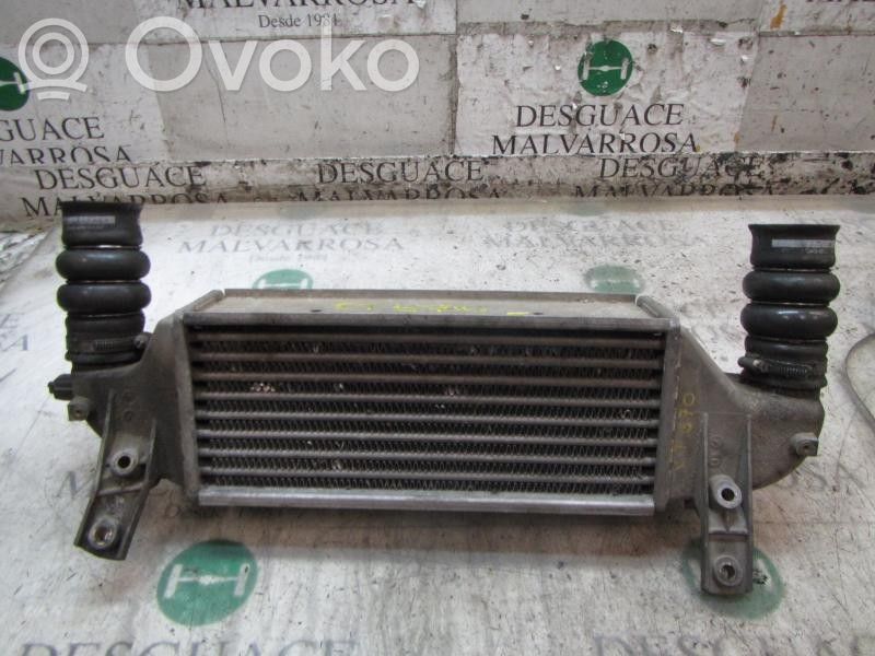 Starpdzesētāja radiators