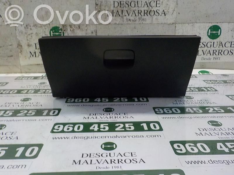 Guantera   8226LE