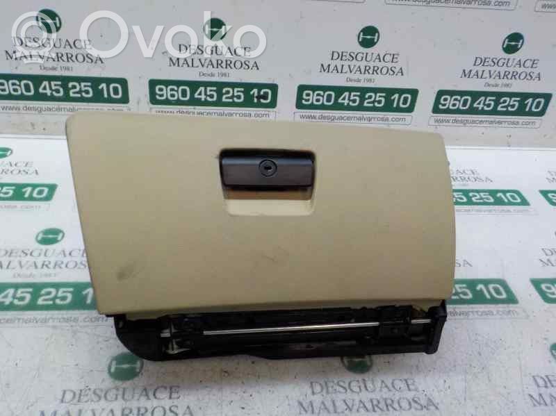Guantera   51169110541