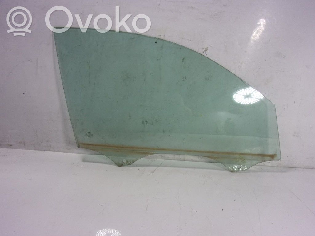 Audi Q3 8U Etuoven ikkunalasi, neliovinen malli