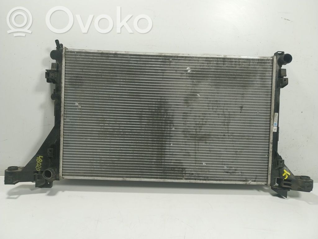 Renault Master III Radiatore di raffreddamento