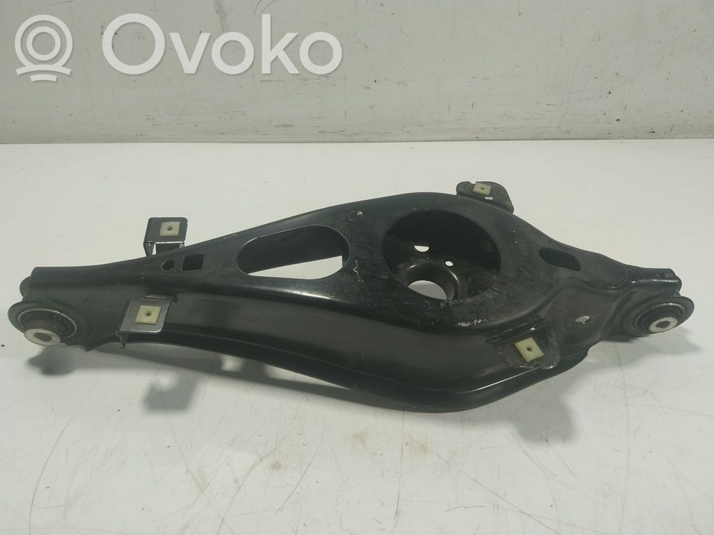 Ford Focus Querlenker hinten 