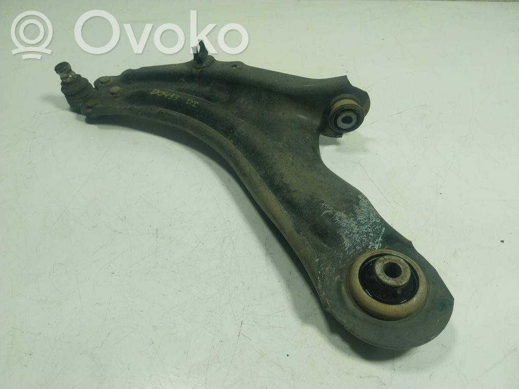 Etutukivarsi   8200586561