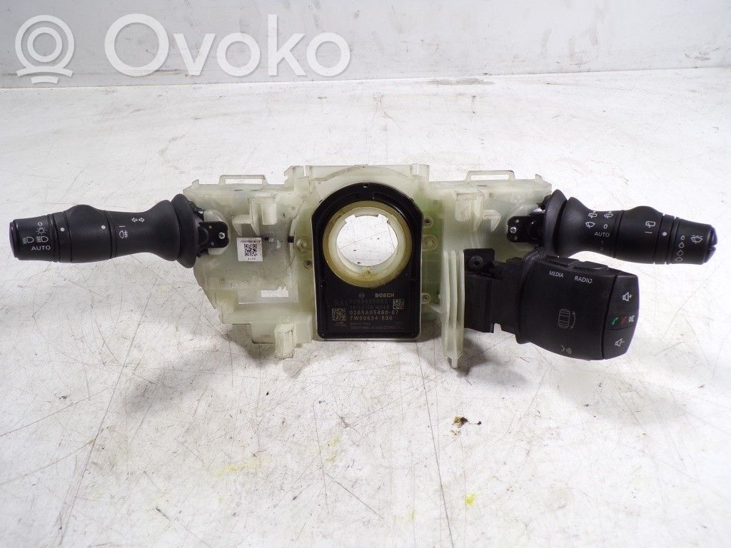 Interruptor de control del panel de luces   255670001R,255520795R,0265005551