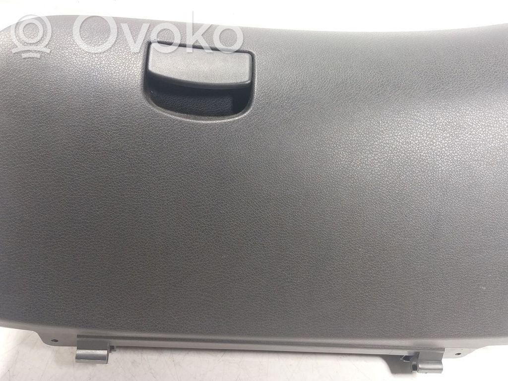 Guantera   66121FG010JC