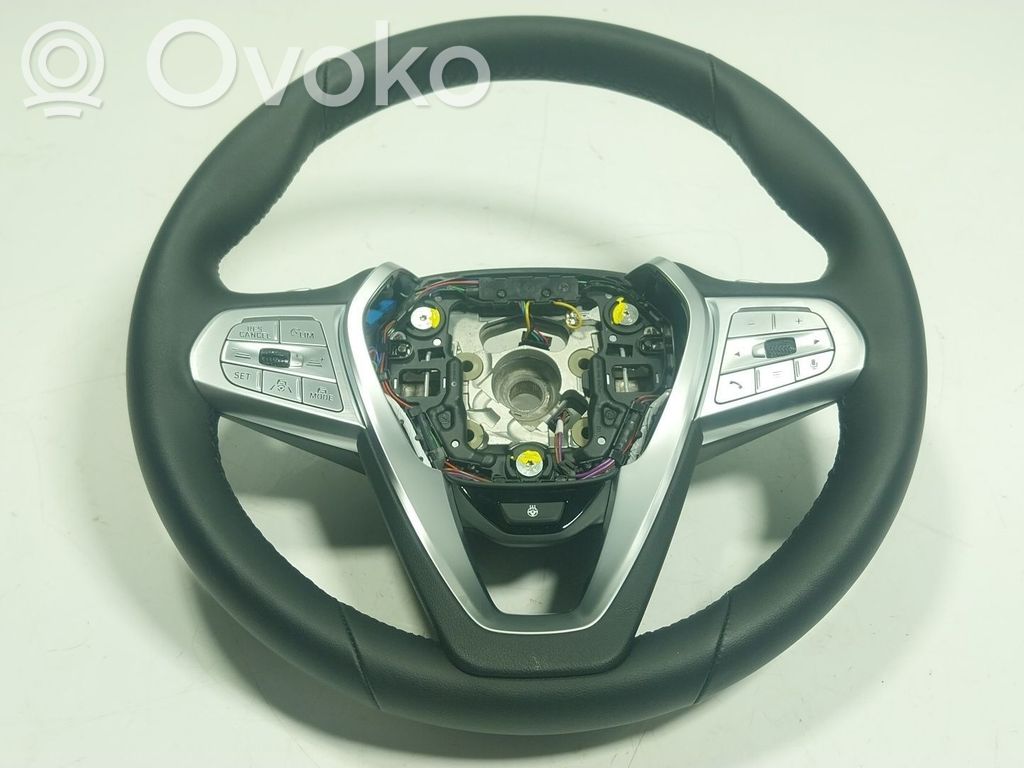 BMW 8 G15 Kierownica 
