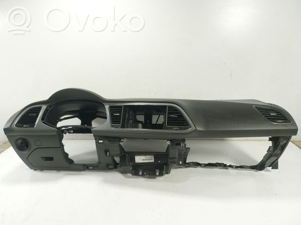 Panelė   5F1857003M