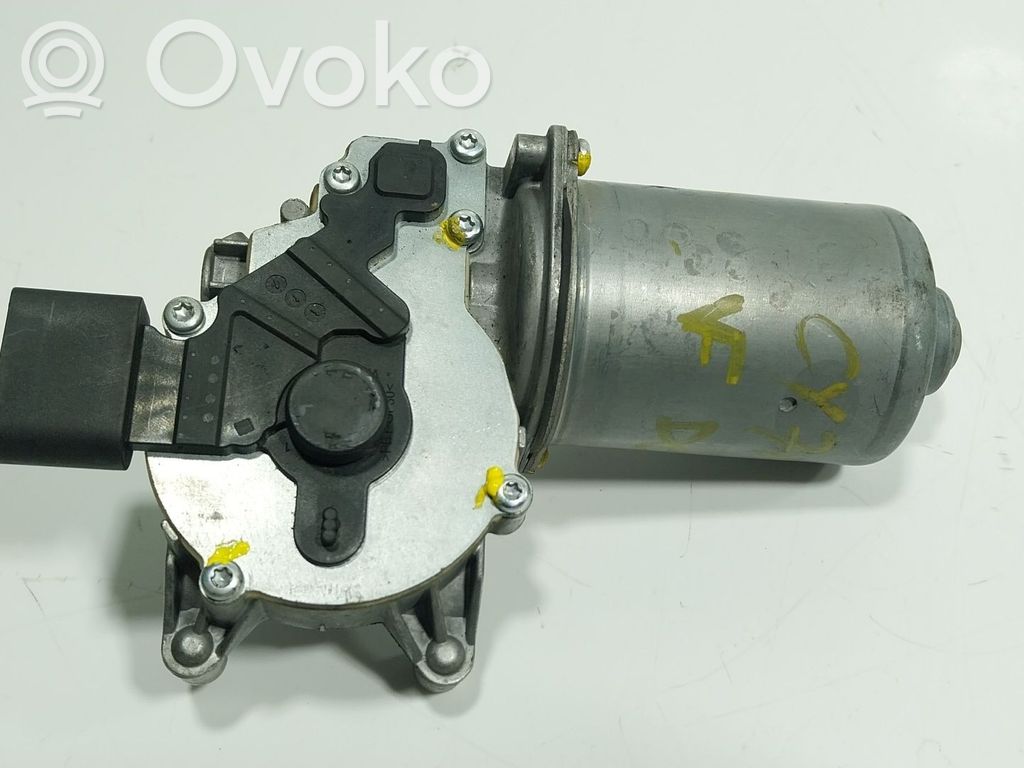 Motor del limpiaparabrisas   8X1955119