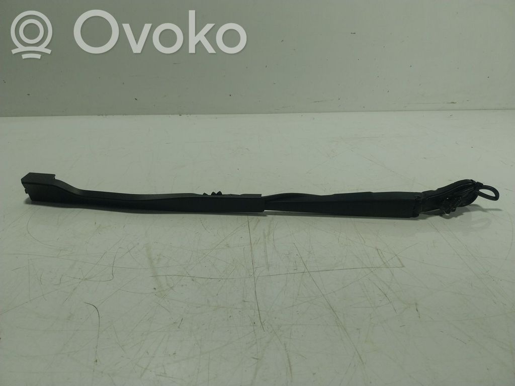 BMW 3 G20 G21 Brazo del limpiaparabrisas delantero