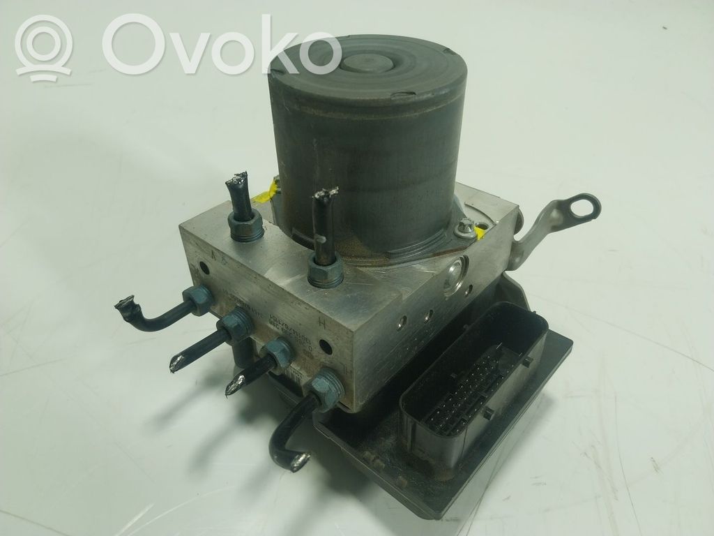 BMW X1 E84 ABS Pump 