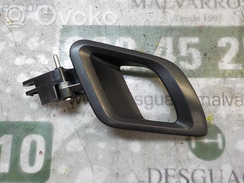 Manecilla interna puerta trasera   5J0837226B9B9