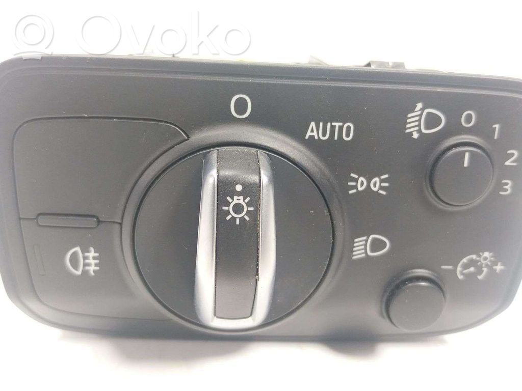 Audi A3 8Y Interruptor de control del panel de luces 
