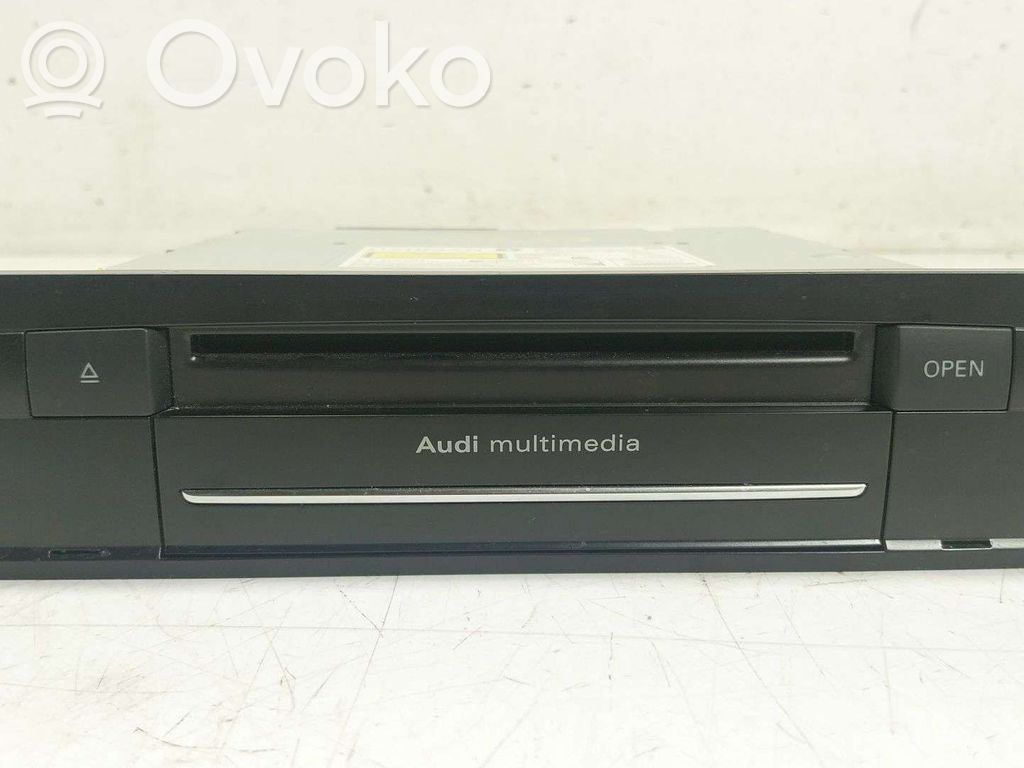 Audi Q7 4M Radio/CD/DVD/GPS head unit 