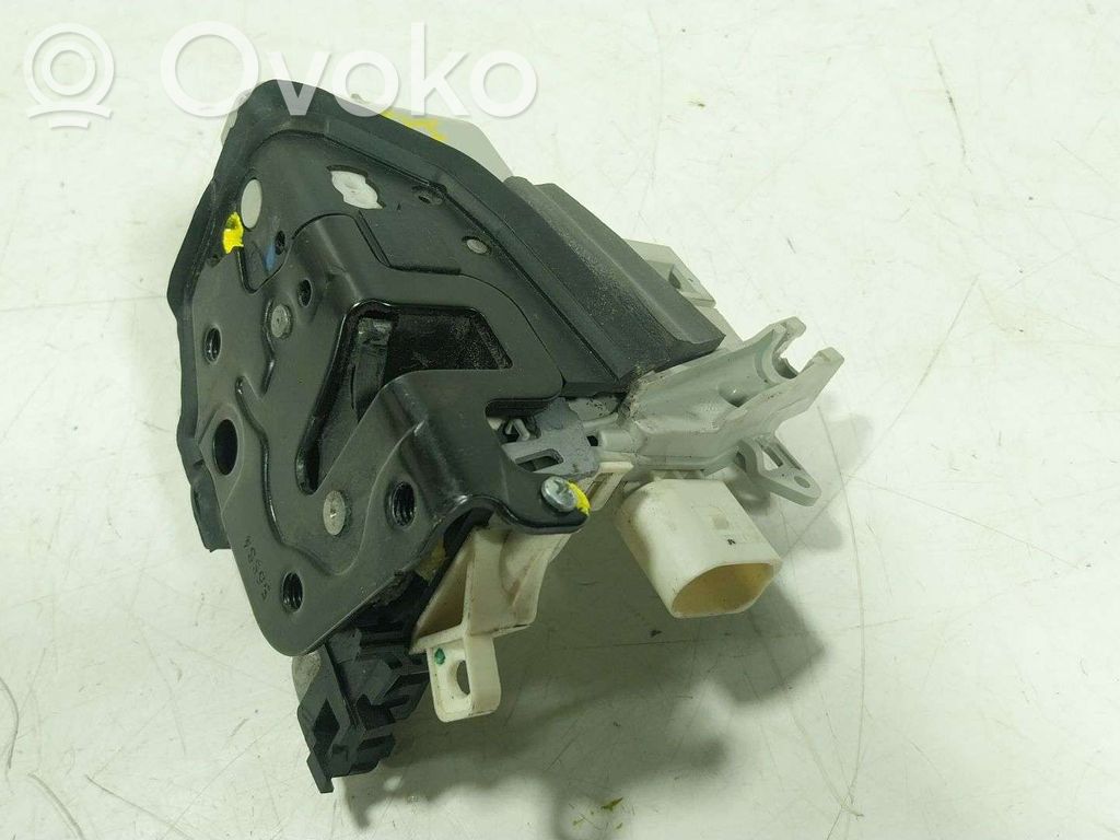 Etuoven lukko   8J1837015C,8J1837015C